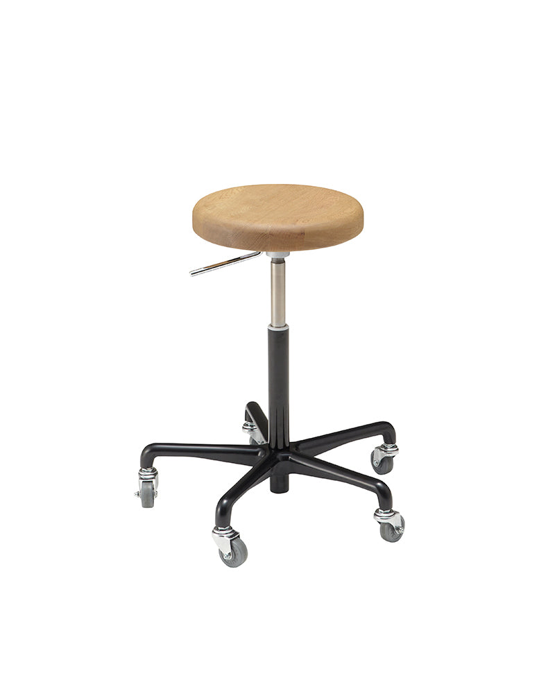 Zen - Rollhocker mit Sitz aus Holz - Schwarzer Kreuzfuß